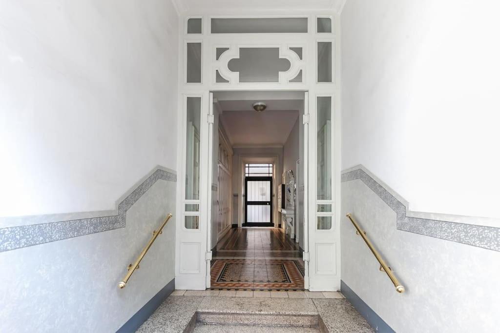 Casa Di Maya: Charme & Stile, Cuore Milano Exterior foto